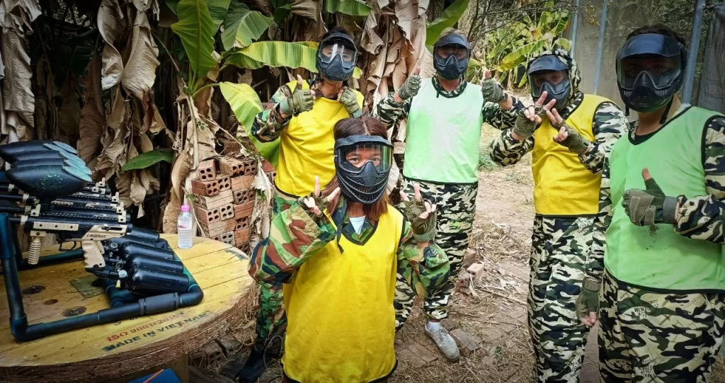 paintball siem reap group shot