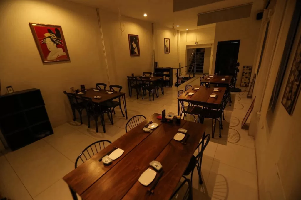 Indoor air conditioned dining at Sushi Bar Shin restaurant Siem Reap 