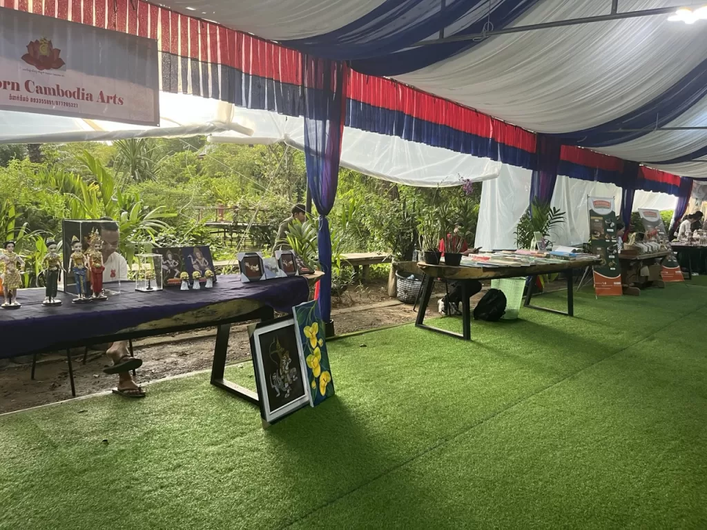 Shopping stalls at Angkor Botanical Gardens near Angkor Wat temples Siem Reap