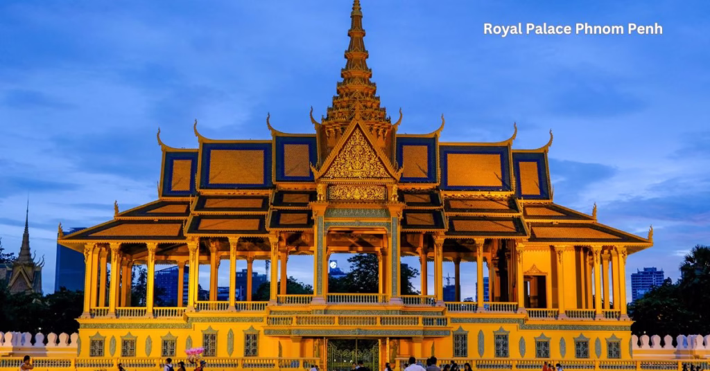 Royal Palace Phnom Penh - Attractions in Cambodia