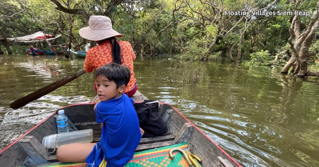 Boat tour through the Siem Reap Floating Villages Near Tonle Sap Lake